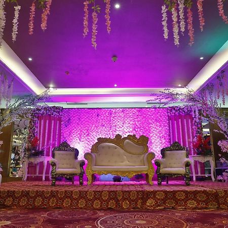 Mannat Haveli Hotel Kurukshetra Buitenkant foto