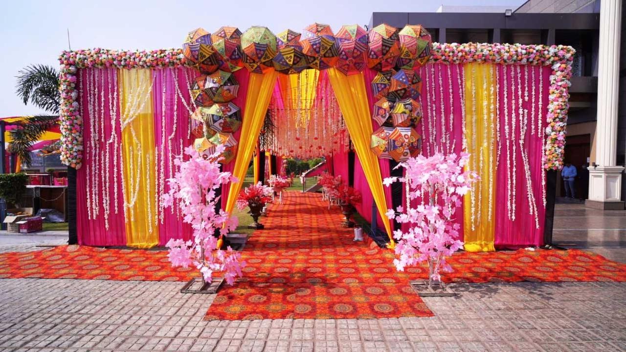 Mannat Haveli Hotel Kurukshetra Buitenkant foto