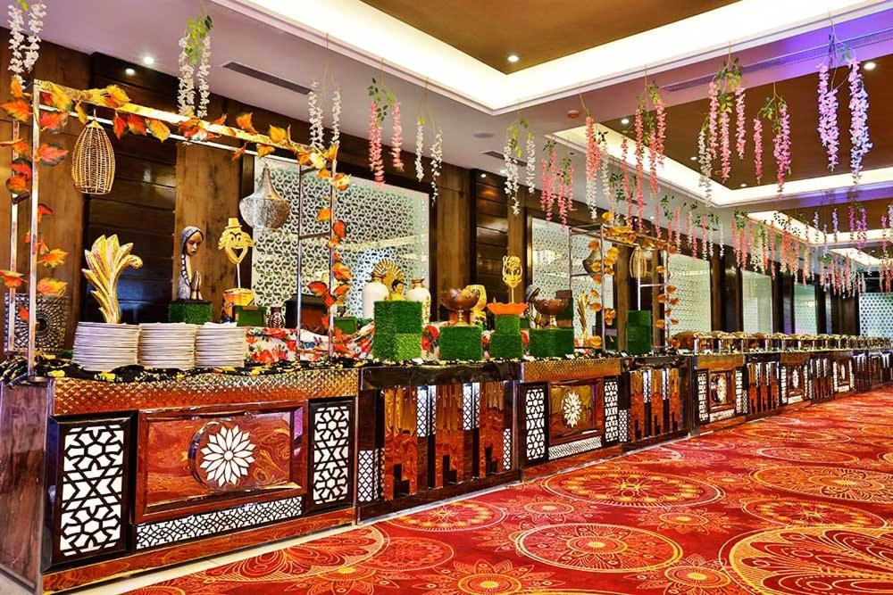 Mannat Haveli Hotel Kurukshetra Buitenkant foto