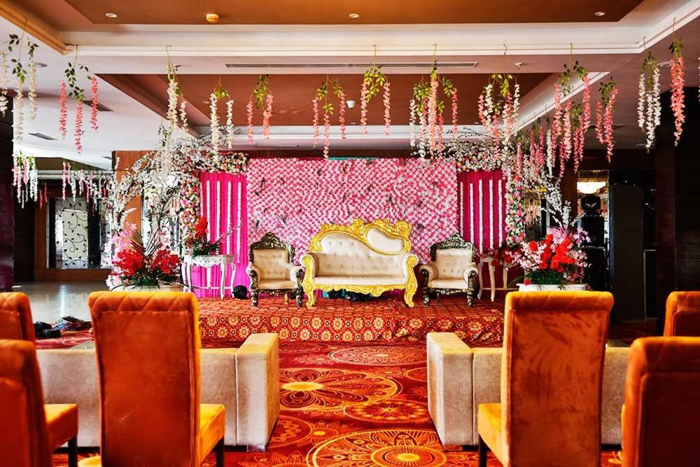Mannat Haveli Hotel Kurukshetra Buitenkant foto